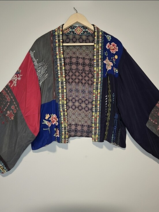 Johnny Was Sweaters - Johnny Was Kimono Embroidered Reversible Patchwork Cropped Jacket Boho Large
